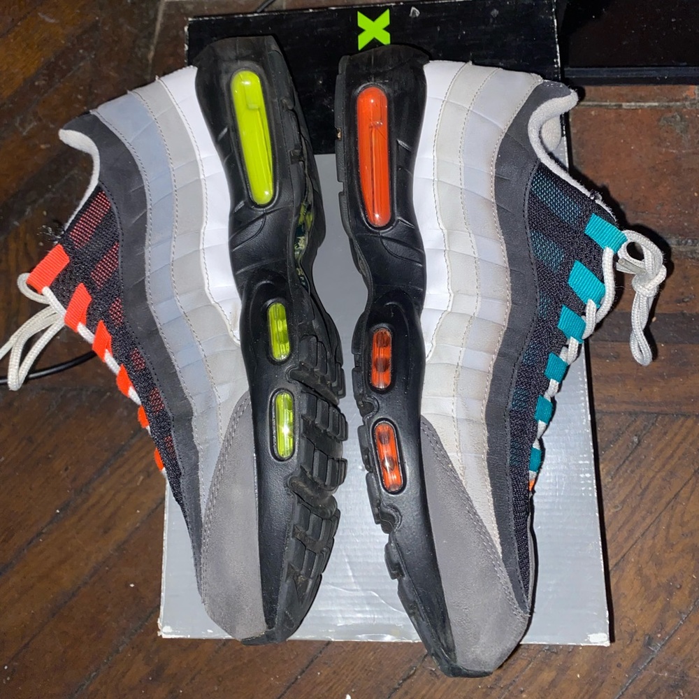 Air Max 95 - image 2